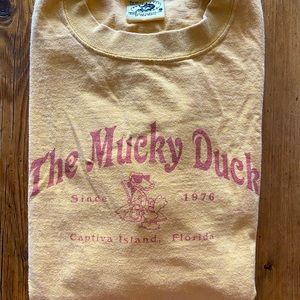 Vintage Mucky Duck T-shirt. Men’s Size S